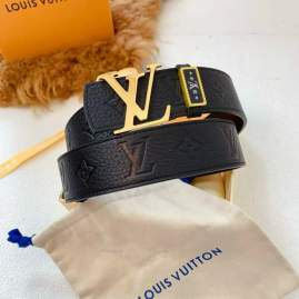 Picture of Louis Vuitton Belts _SKUfw225111608fw